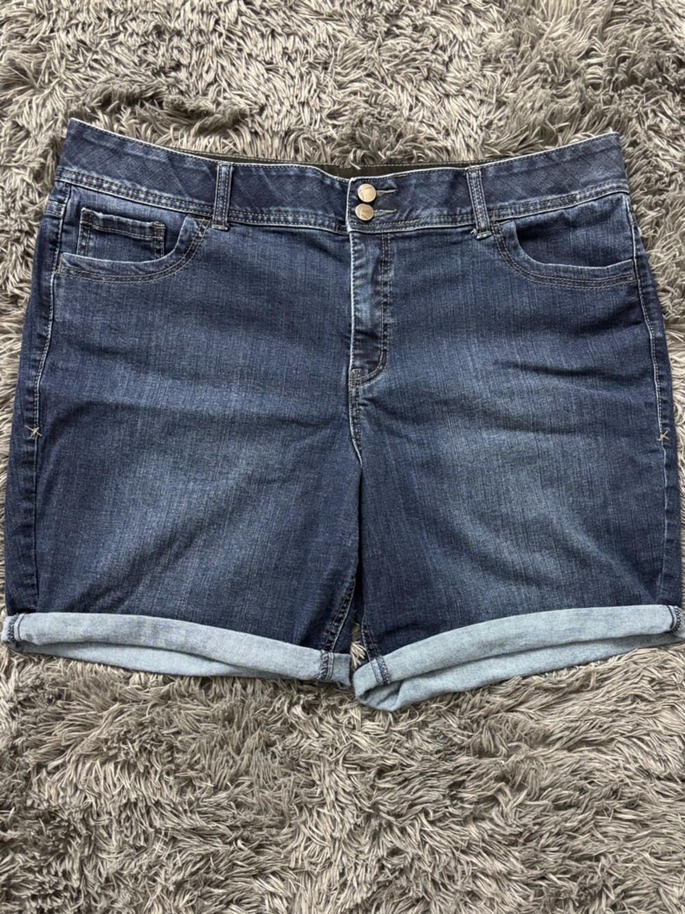 Lane Bryant Bermuda Denim Shorts Woman Size 20